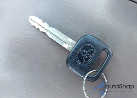 2005 Toyota Tundra Sr5 V8 z USA, uszkodzony, nr VIN 5TBET34135S472062